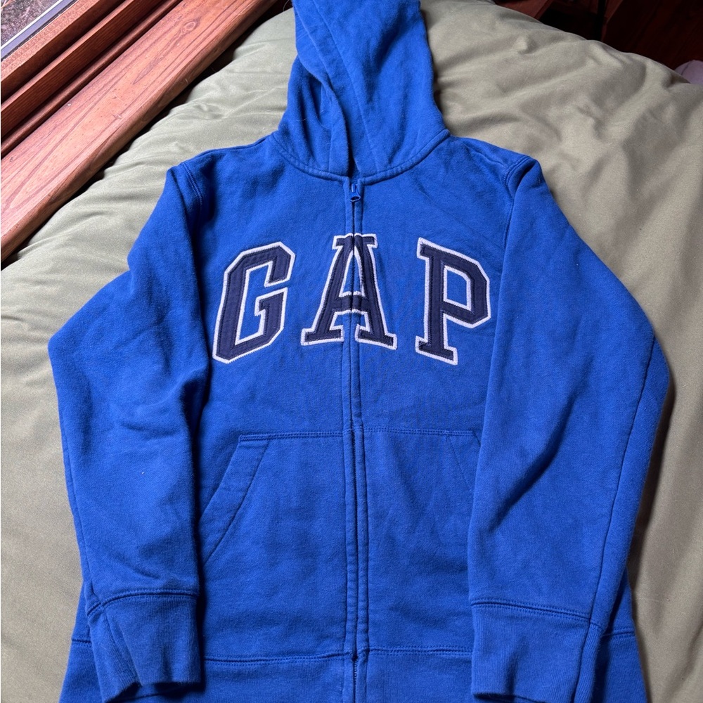 gap zipup hoodie